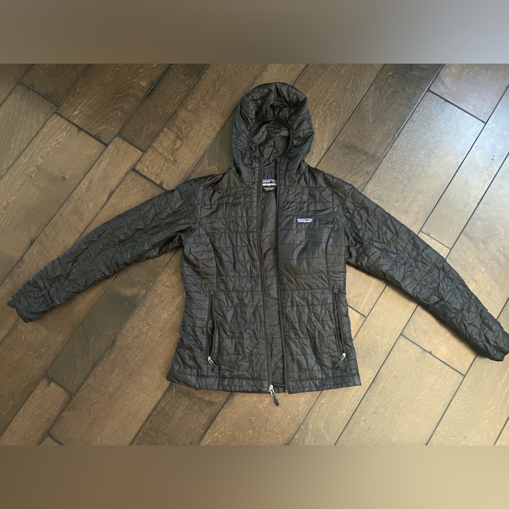 Patagonia Women’s Nano Puff Hoody